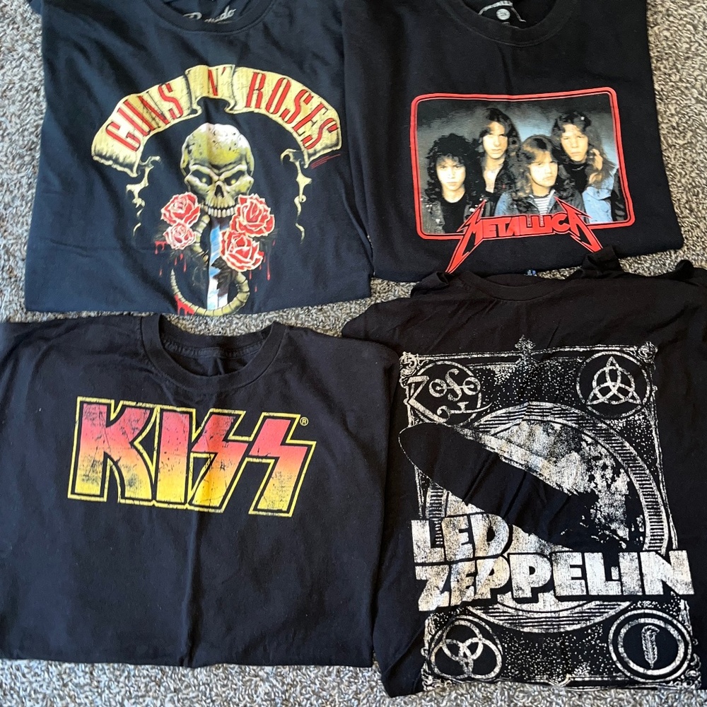 Lot of men’s 2x black band t shirts KISS, guns and roses,Metallica, Led Zeppelin